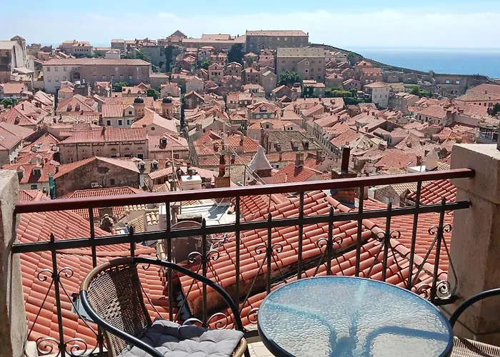 Location Old Town Lucic Appartamento